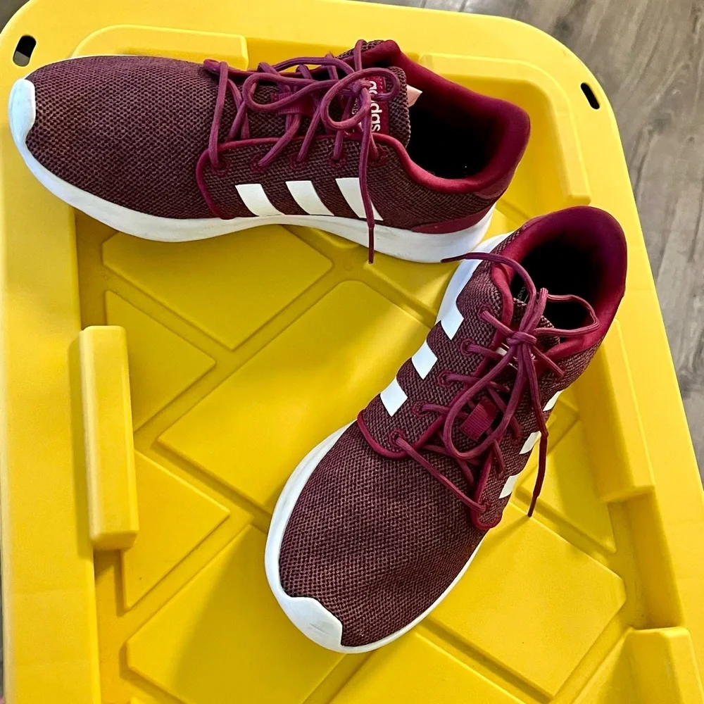 Women’s ADIDAS Neo Cloudfoam Qt Racer Running Shoe Maroon & White 8
